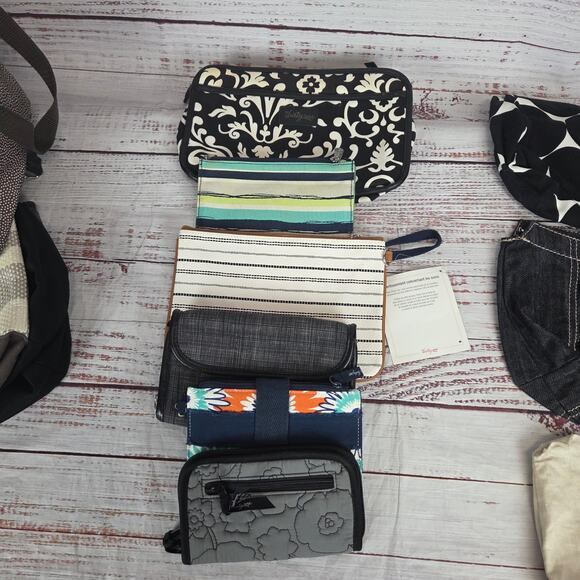 Thirty One Studios Lot 13 Bags Utility Tote Shoulder Pouch Wallets Purse Covers - Picture 6 of 13
